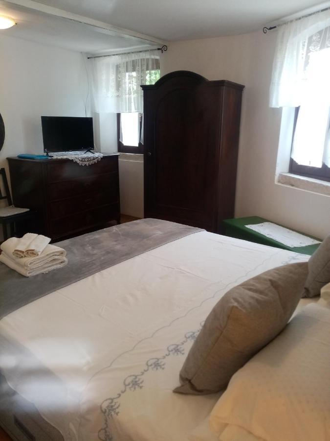 Rooms Serafin Мотовун Экстерьер фото