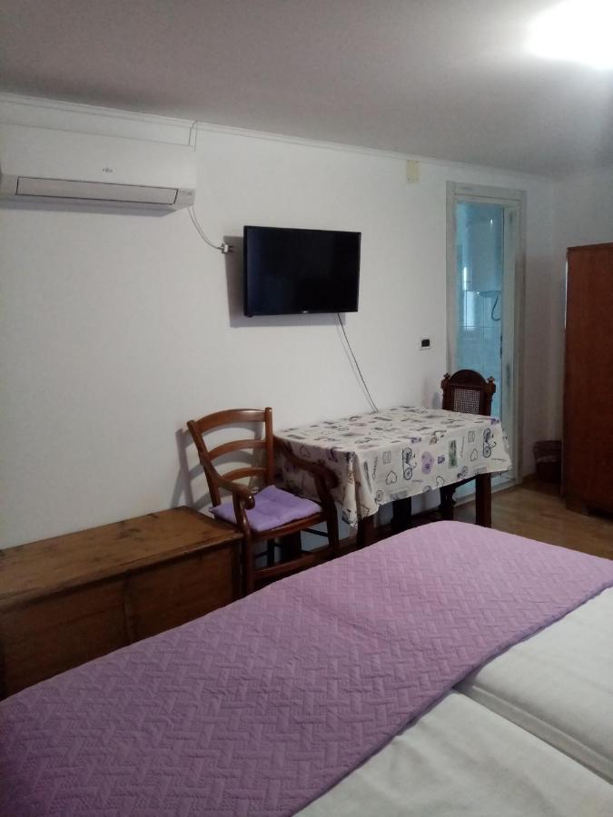 Rooms Serafin Мотовун Экстерьер фото